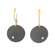 Metolius-Full-Moon-Earrings